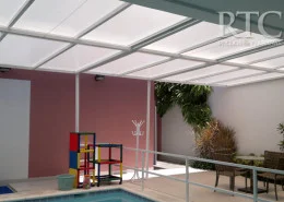 cobertura-em-policarbonato-retratil-3