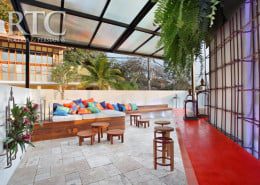 rtc-cobertura-policarbonato-retratil-arquiteta-Ana-Beatriz-Fadul